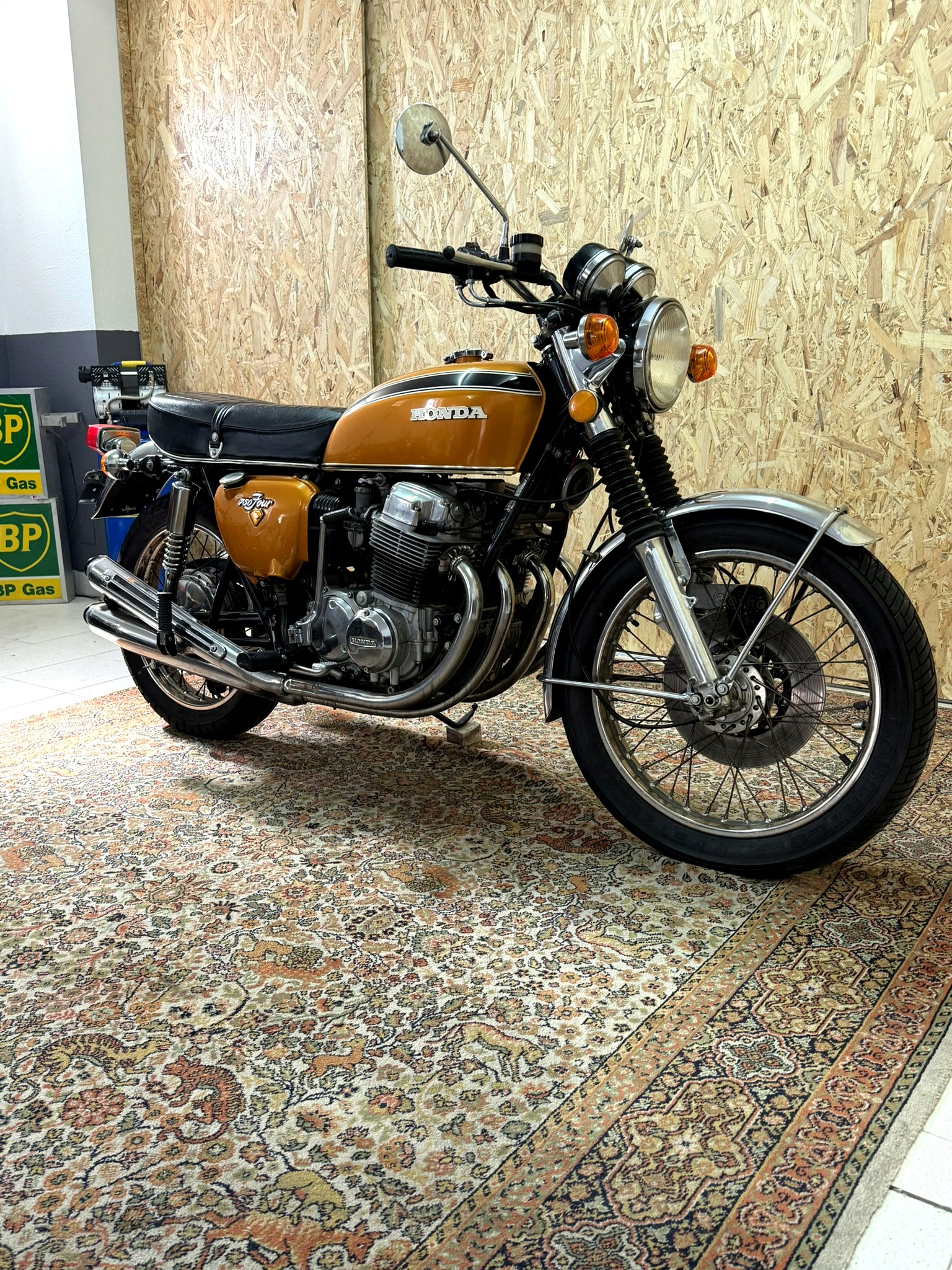 Honda CB750 Four K2 1972