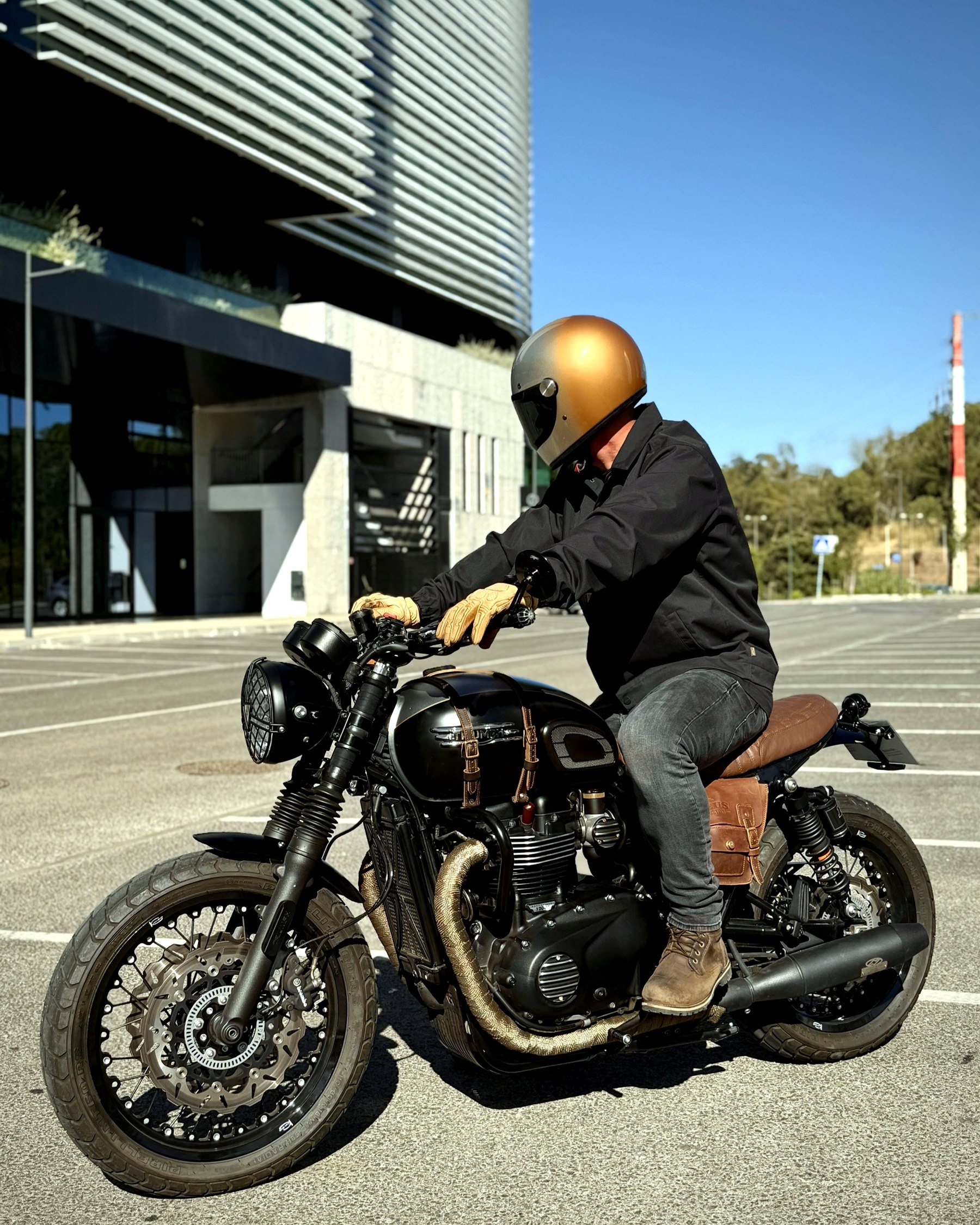 Triumph Bonneville T120 Scrambler custom 11 Motorcycles