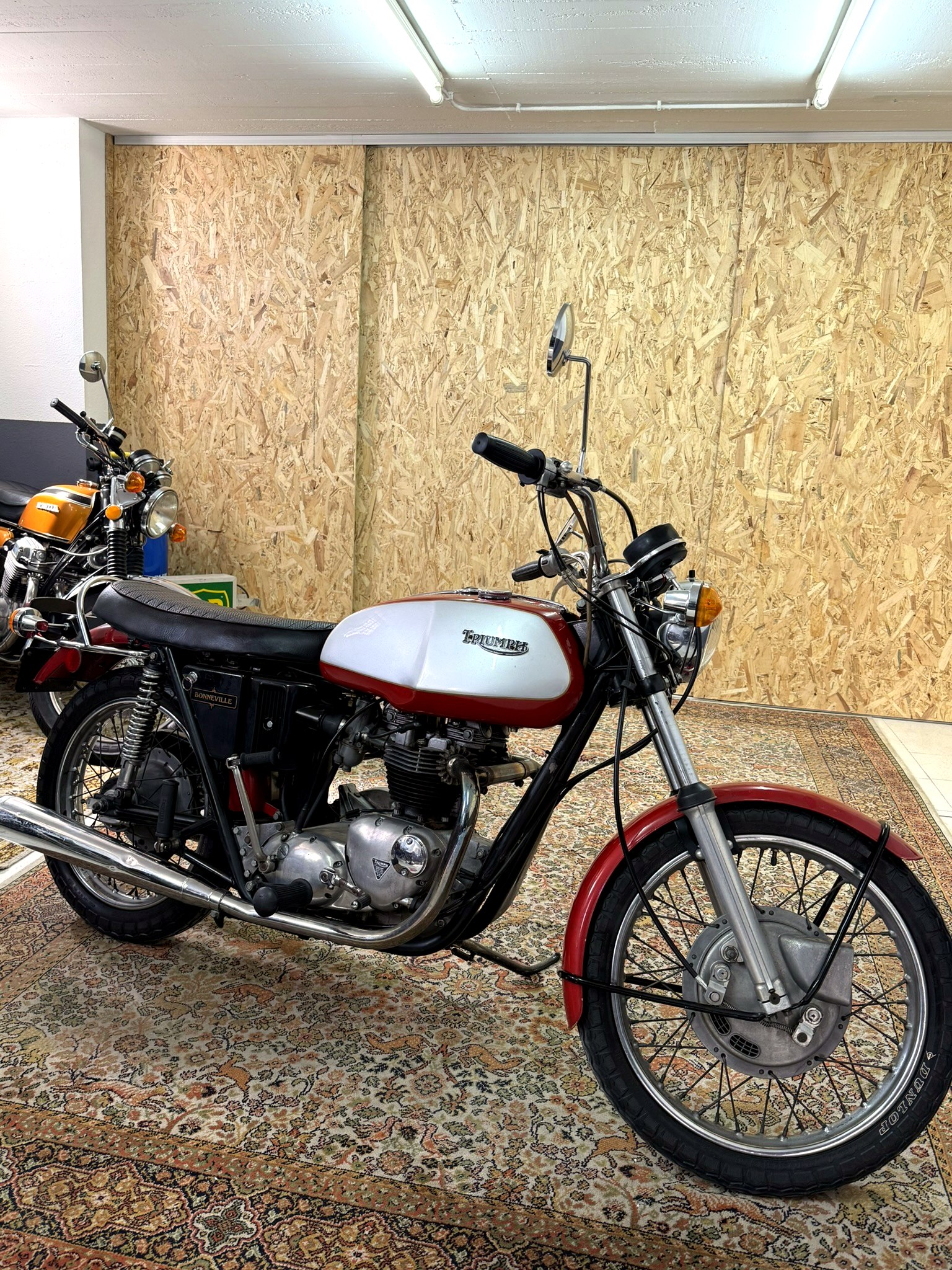 Triumph Bonneville T120R 1971