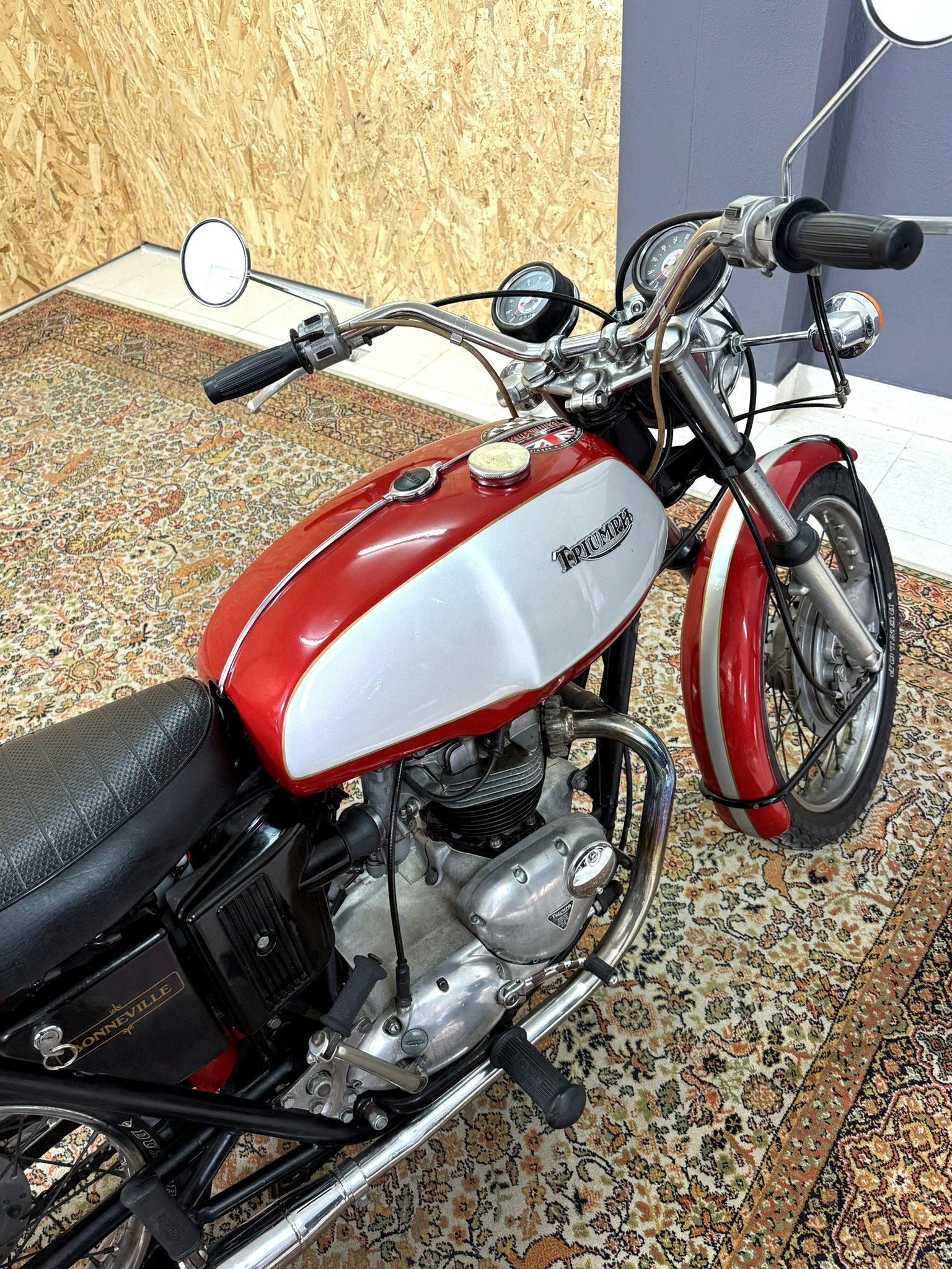 Triumph Bonneville T120R 1971