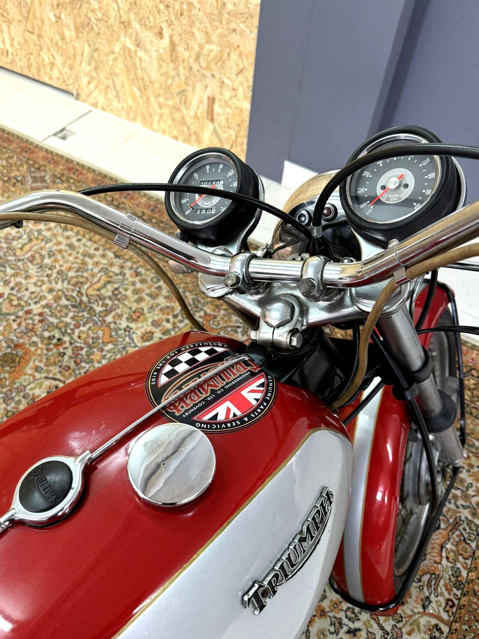 Triumph Bonneville T120R 1971